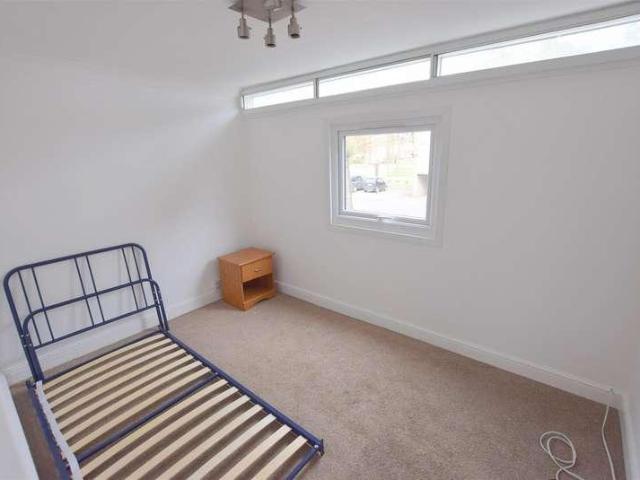 1 bed house to rent