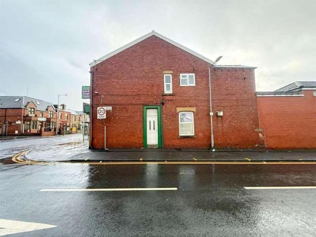 1 bed house to rent