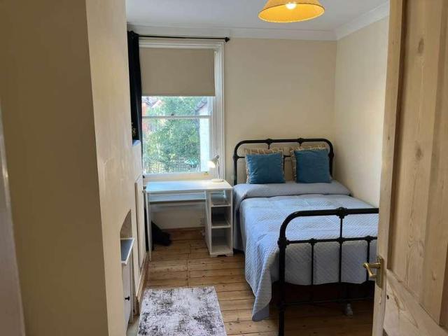 1 bed house to rent