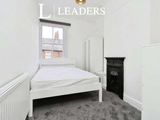 1 bed house to rent