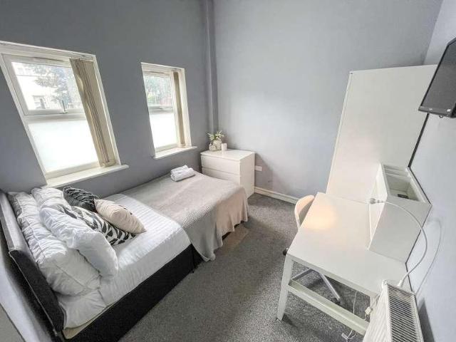 1 bed house to rent