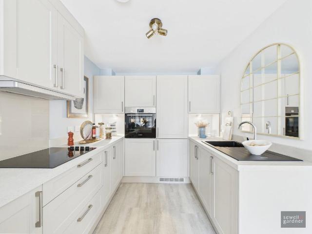 1 bed house for sale