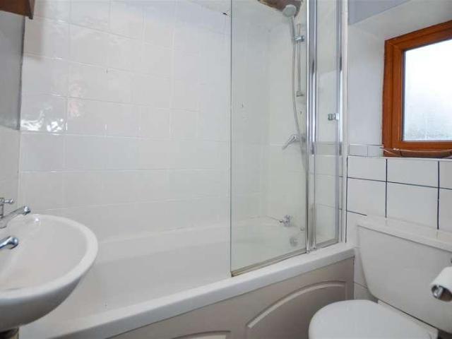 1 bed house for sale