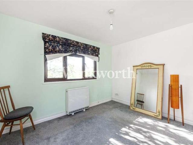 1 bed house for sale