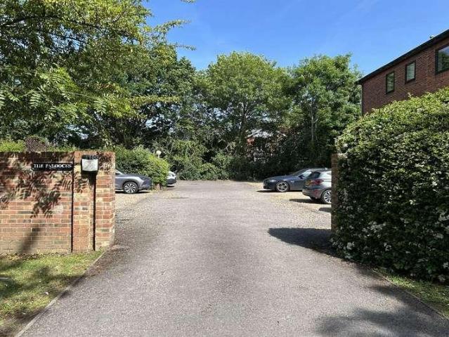 1 bed house for sale