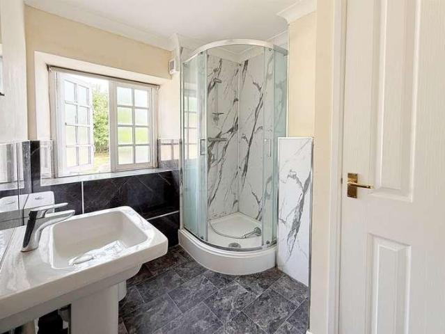 1 bed house for sale