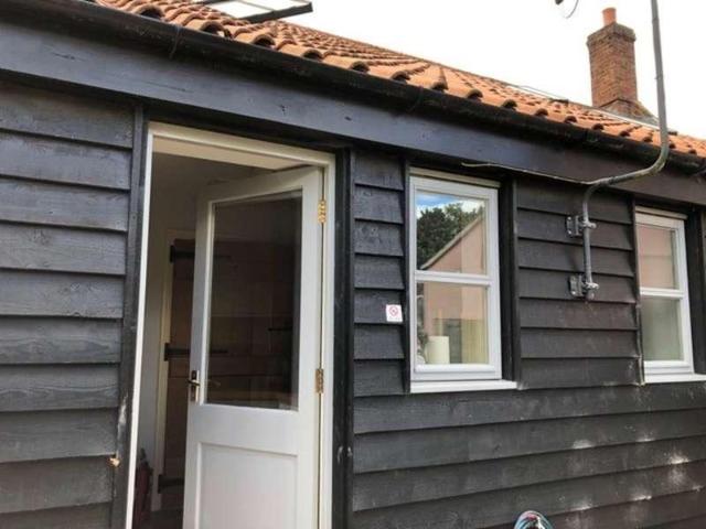 1 bed house for sale