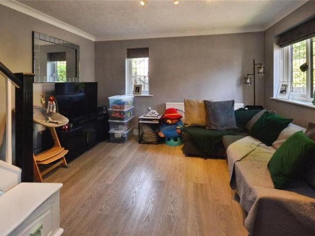 1 bed house for sale