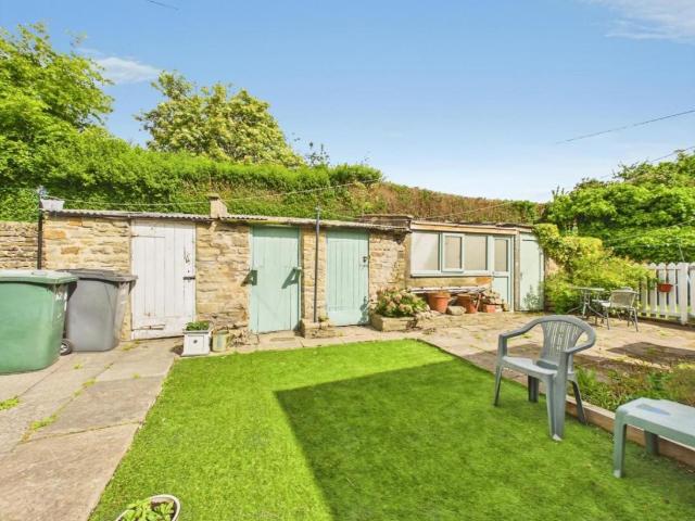 1 bed house for sale