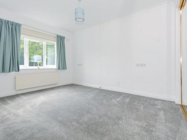 1 bed house for sale