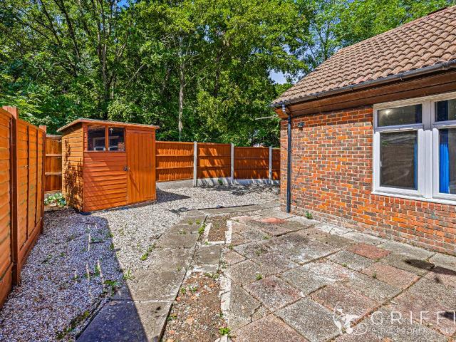 1 bed house for sale