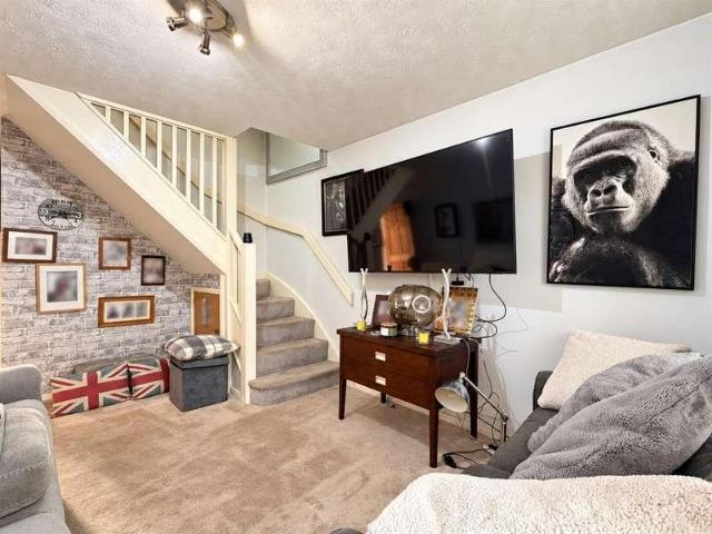 1 bed house for sale