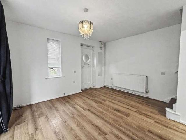 1 bed house for sale