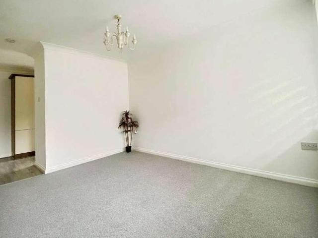 1 bed house for sale