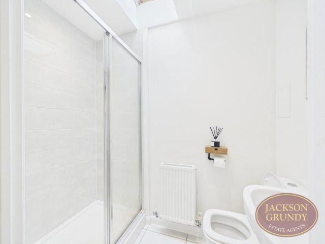 1 bed house for sale