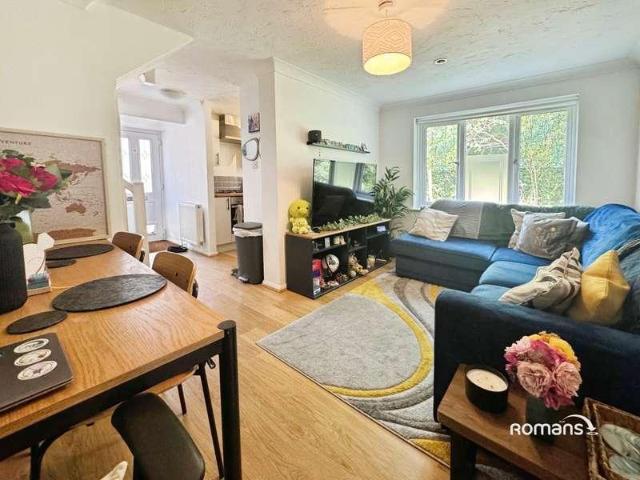1 bed house for sale