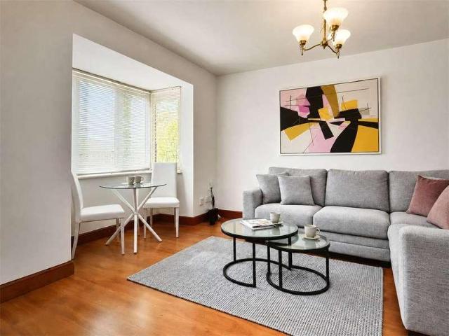 1 bed house for sale