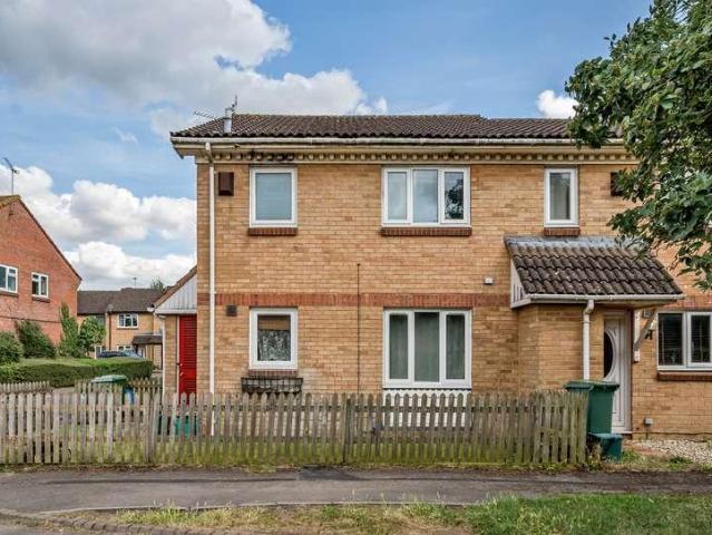 1 bed house for sale