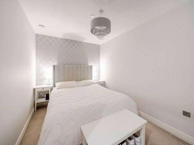 1 bed house for sale