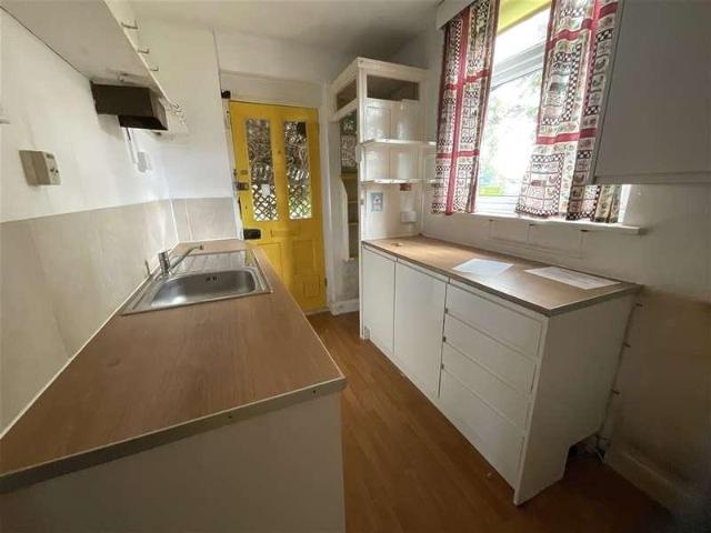 1 bed house for sale