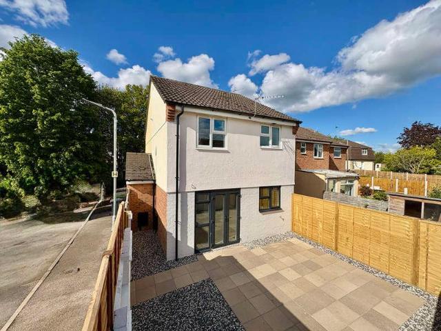 1 bed house for sale