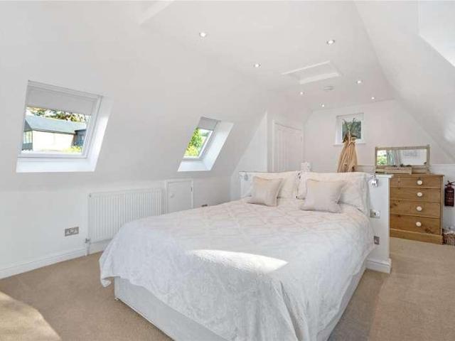 1 bed house for sale