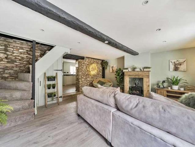 1 bed house for sale