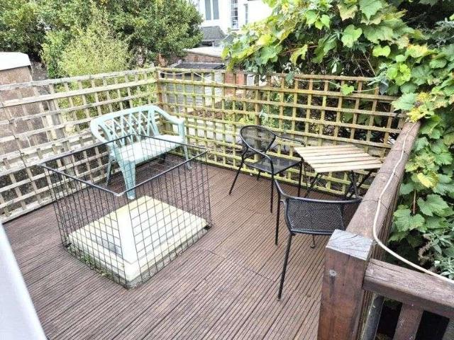1 bed house for sale