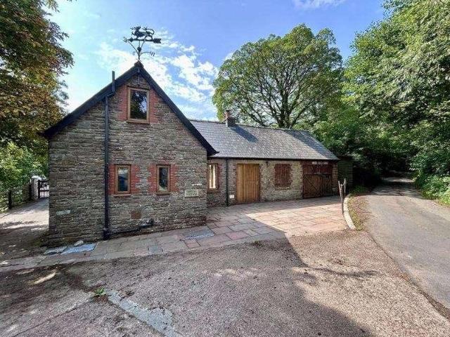 1 bed house for sale
