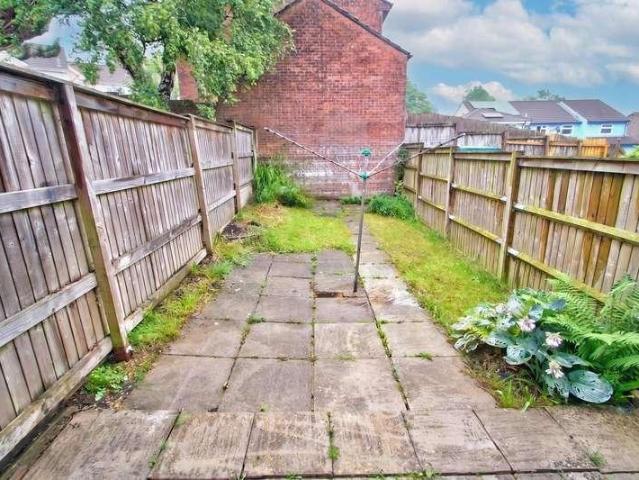 1 bed house for sale