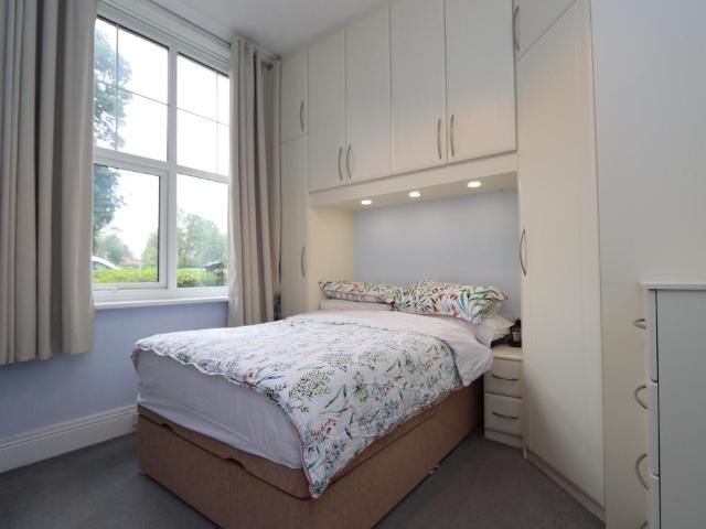 1 bed house for sale