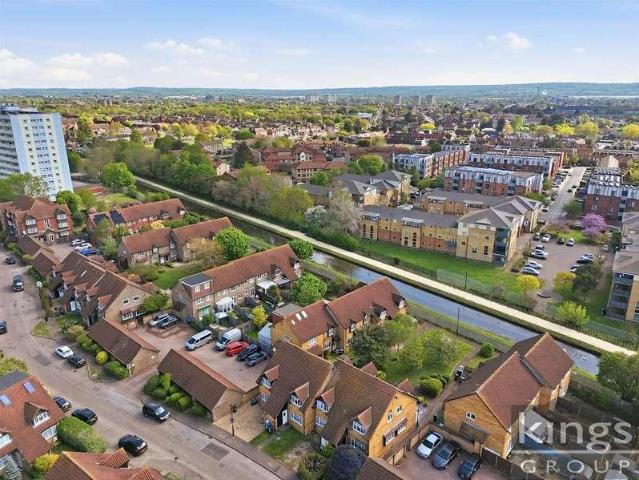 1 bed house for sale