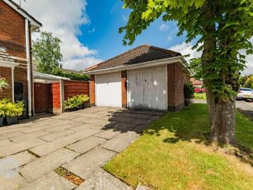 1 bed house for sale