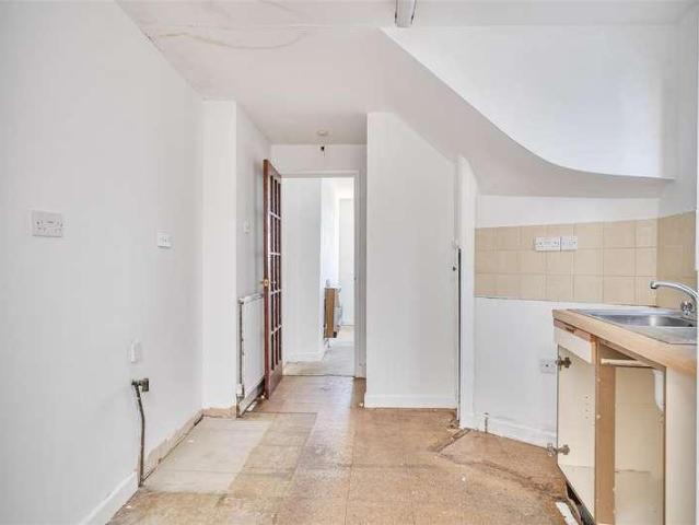 1 bed house for sale
