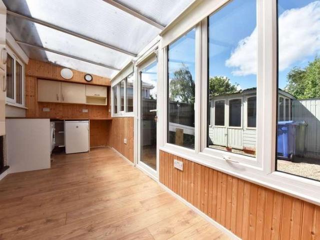 1 bed house for sale