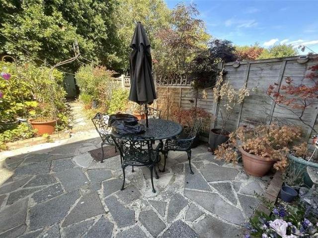 1 bed house for sale