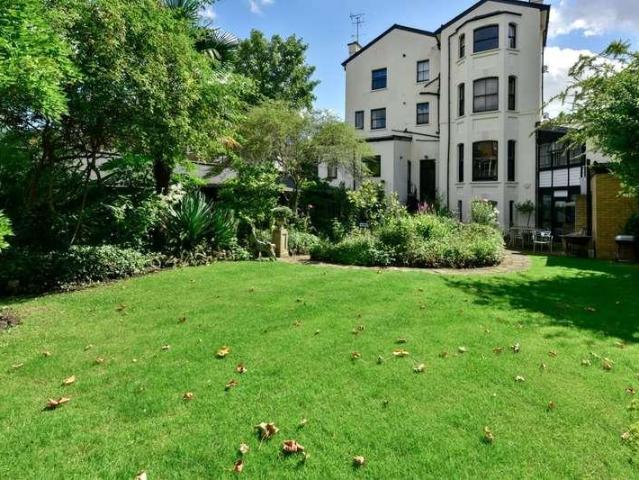 1 bed house for sale