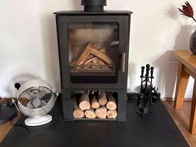 1 bed house for sale