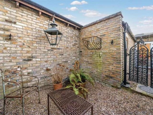 1 bed house for sale