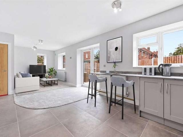 1 bed house for sale