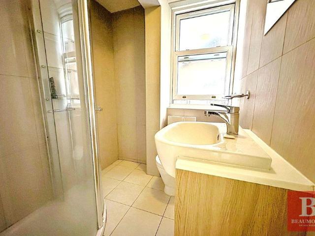 1 bed house for sale