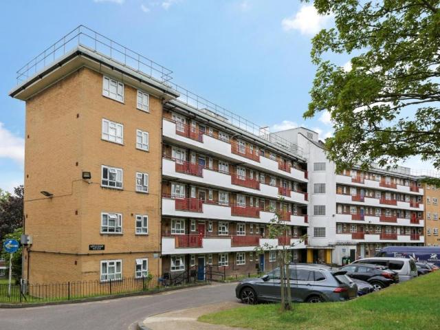 1 bed house for sale