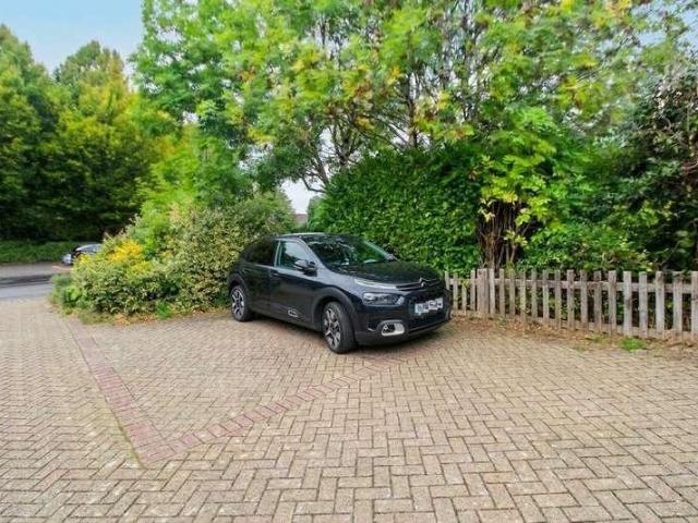1 bed house for sale