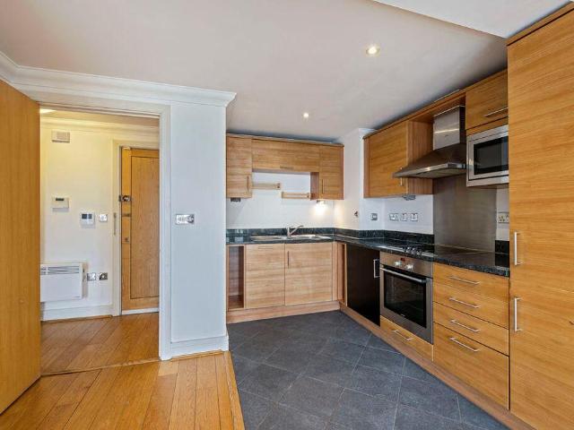 1 bed house for sale
