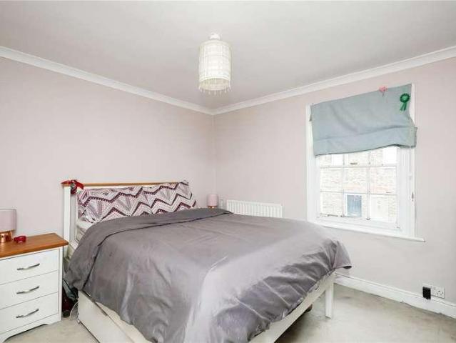 1 bed house for sale