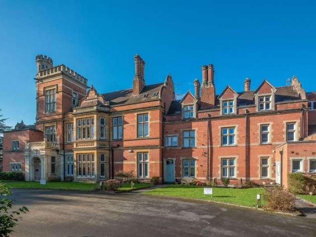 1 bed house for sale