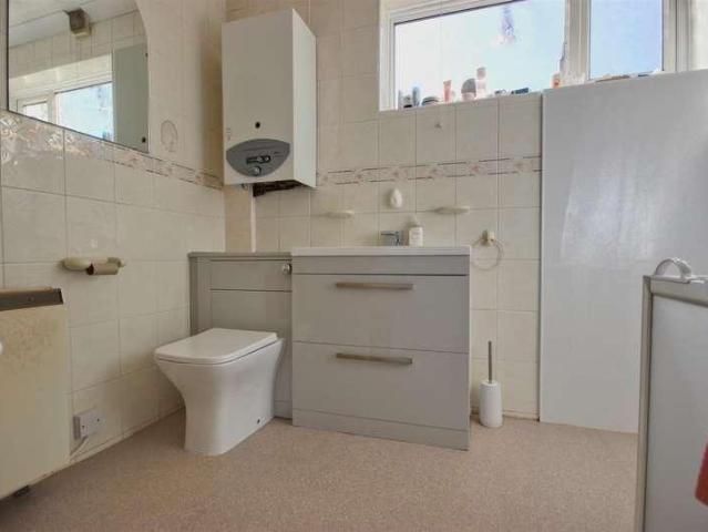 1 bed house for sale