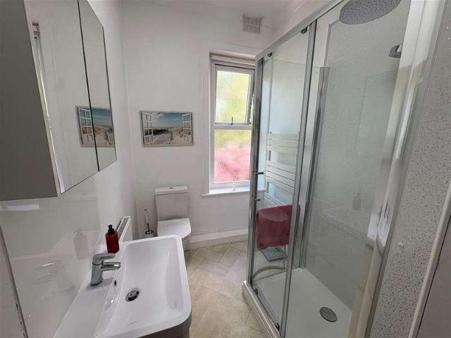 1 bed house for sale