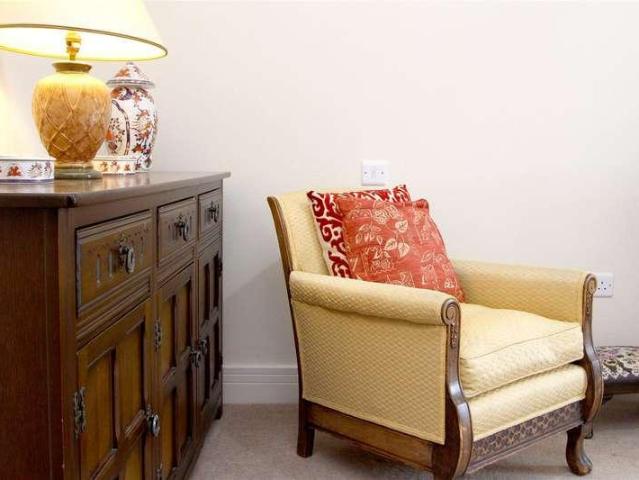 1 bed house for sale
