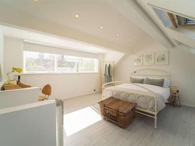 1 bed house for sale